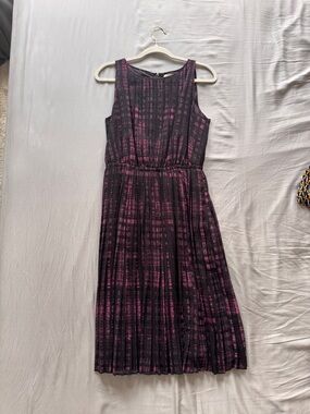 Pleated Women's Banana Republic Dress